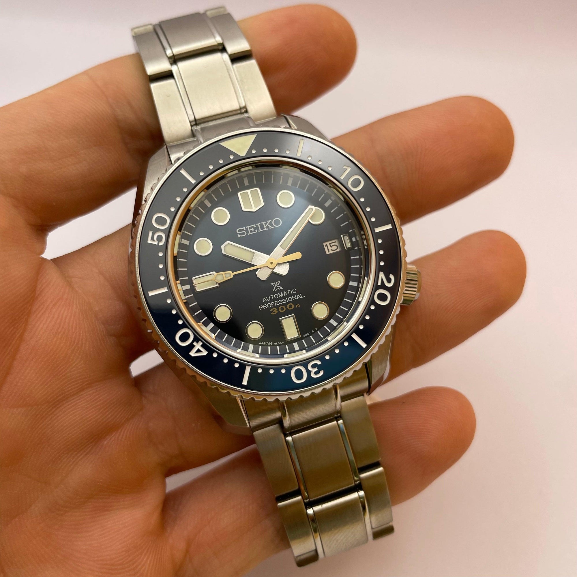 Seiko Marinemaster 300m - MANG-LUXURY