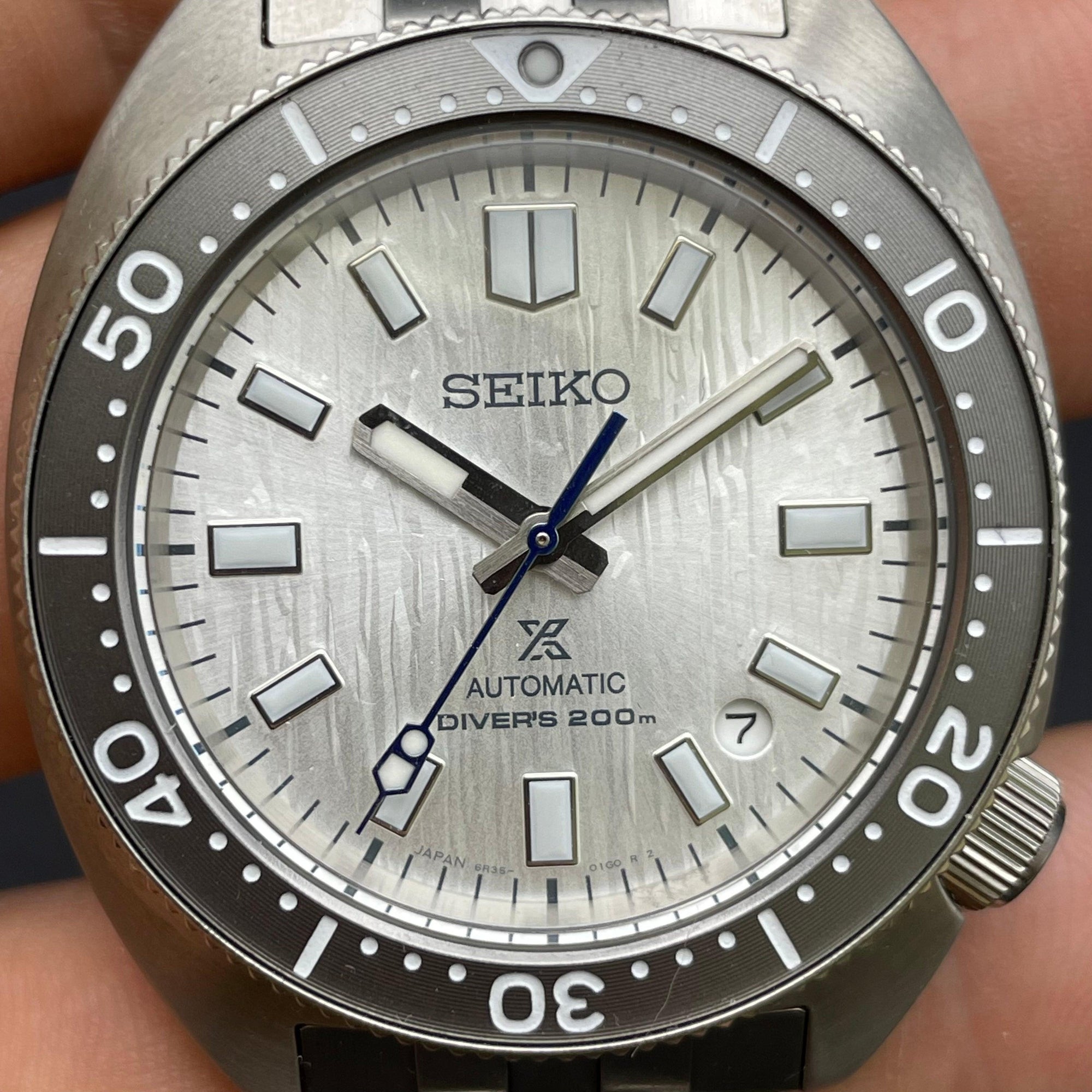 Seiko Prospex Automatic Limited Edition SPB333J1 - MANG-LUXURY