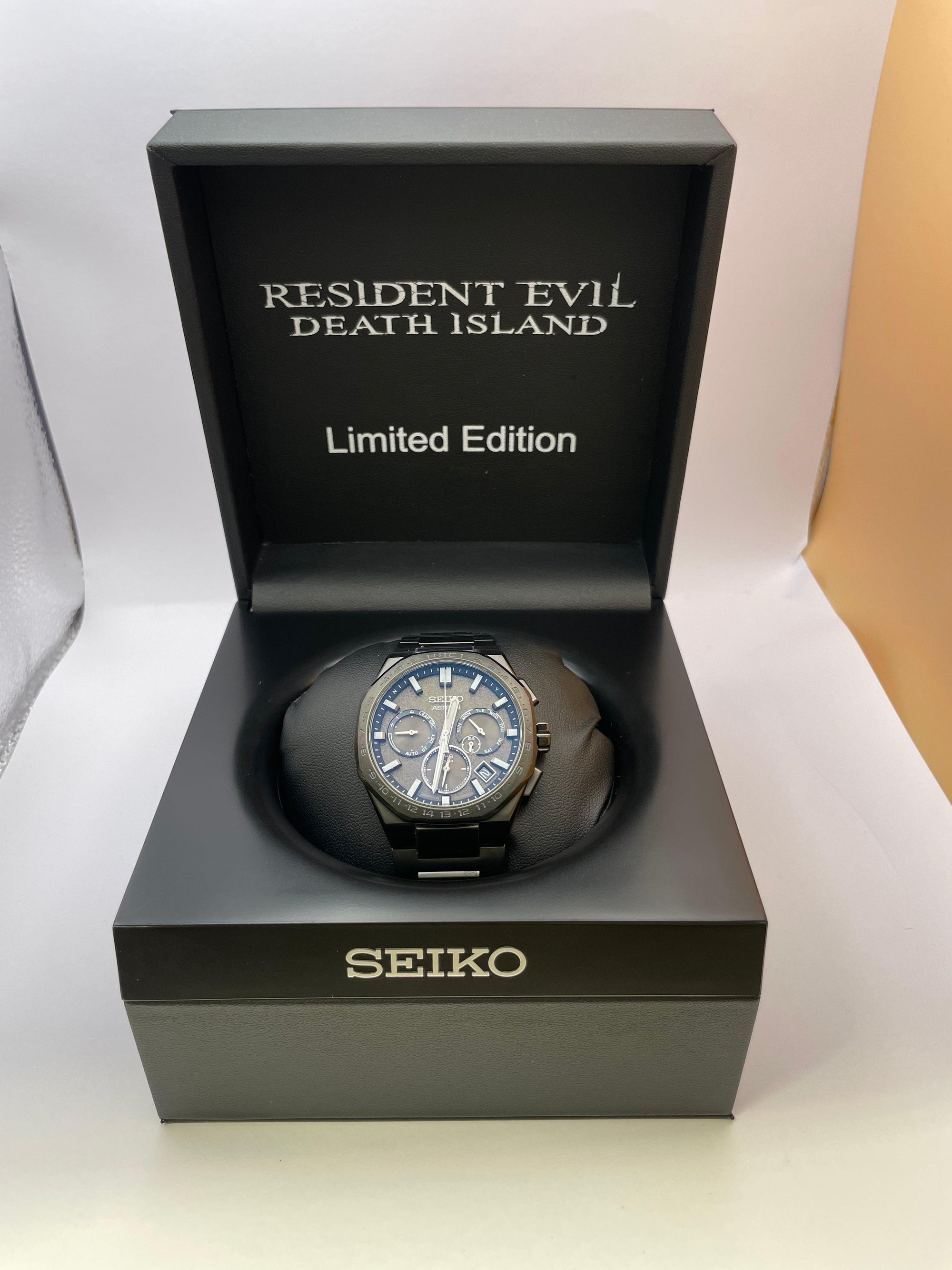 Seiko Astron Resident Evil Limited Edition - MANG-LUXURY