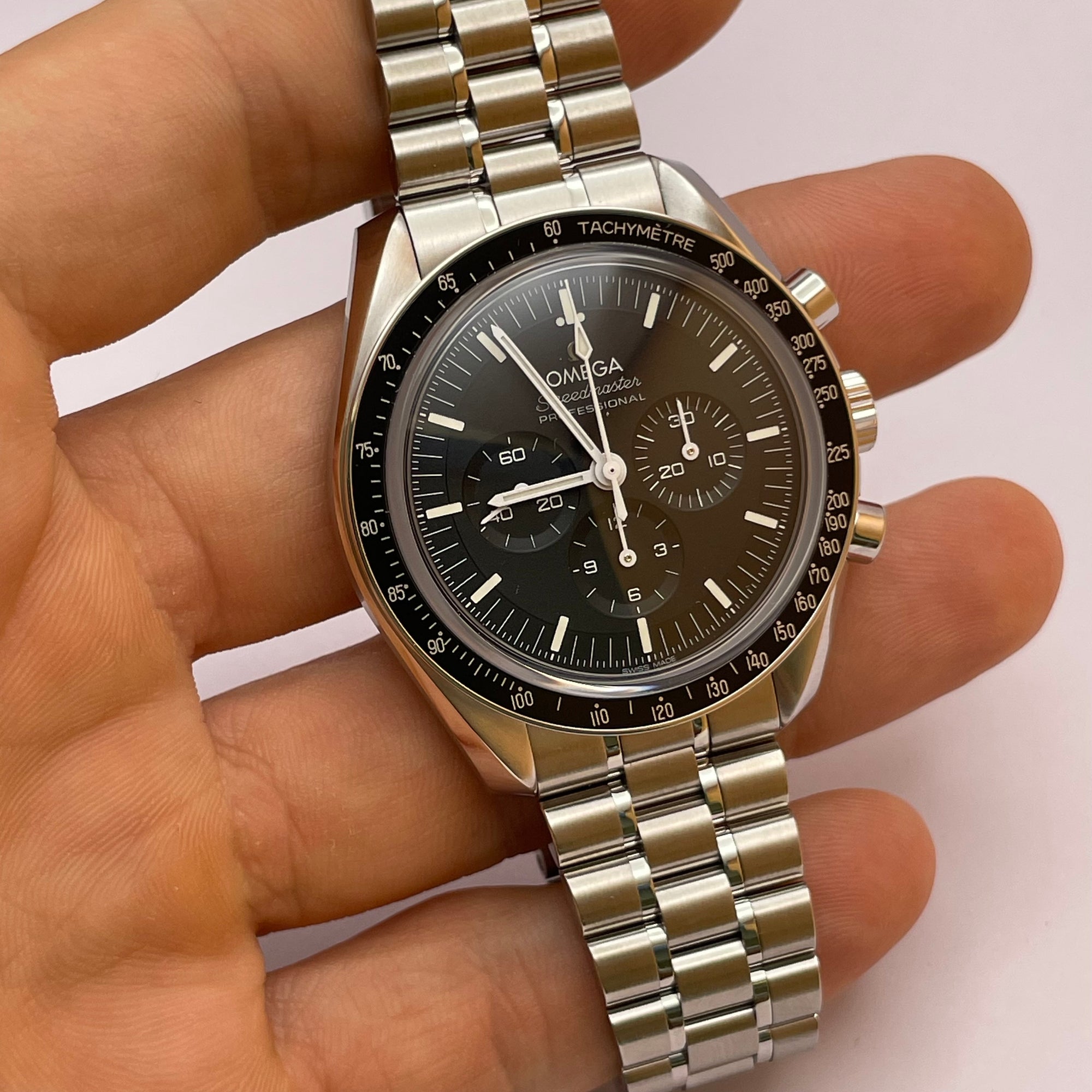 Omega Speedmaster - MANG-LUXURY