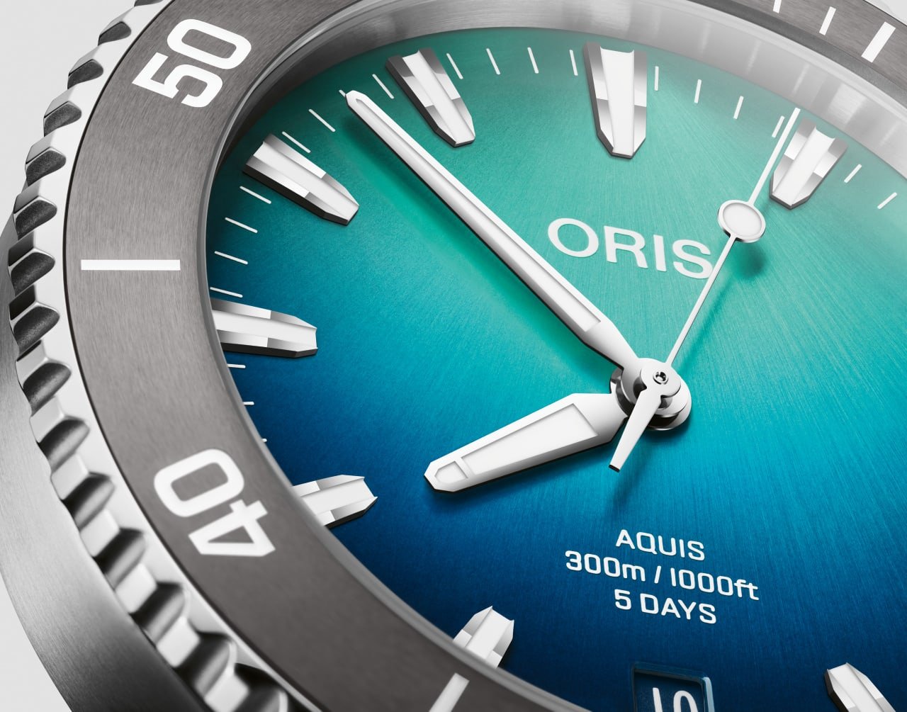 Oris Aquis Date GREAT BARRIER REEF LIMITED EDITION IV 01 400 7790 4185 - MANG - LUXURY - 01 400 7790 4185